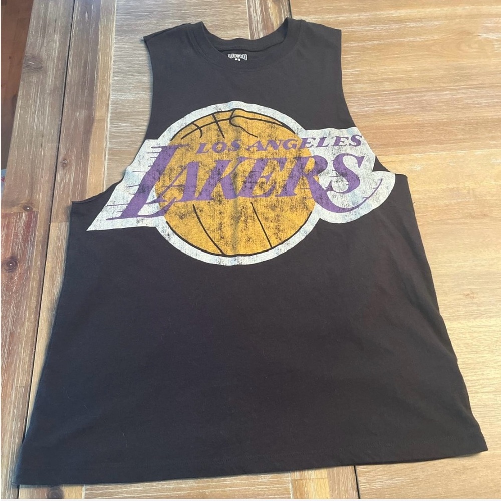 Hardwood Classics LA Lakers size small muscle shirt
